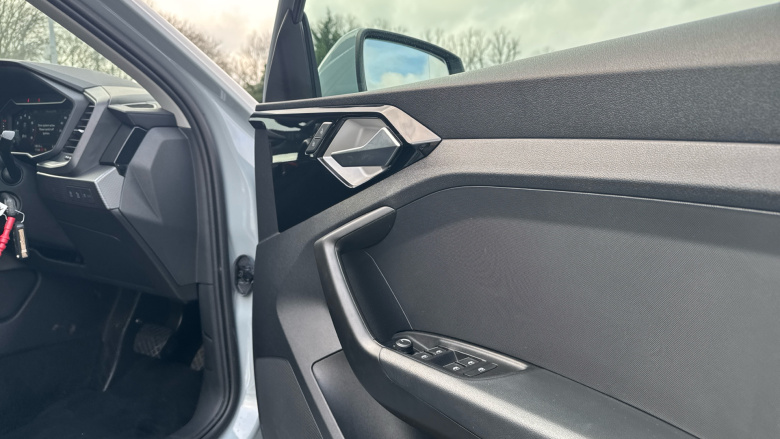 Audi A1 25 TFSI Sport 5dr S Tronic Petrol Hatchback